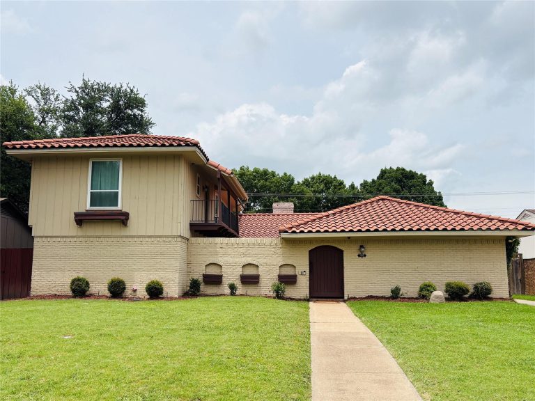Property Photo of 416 Forest Grove Drive, Richardson 75080 – Home for Sale in Richardson