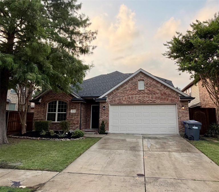Property Photo of 10516 Sedalia Drive, McKinney 75072 – Home for Sale in McKinney
