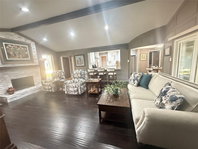 Property Photo of 631 Sheffield Drive, Richardson 75081 – Home for Sale in Richardson