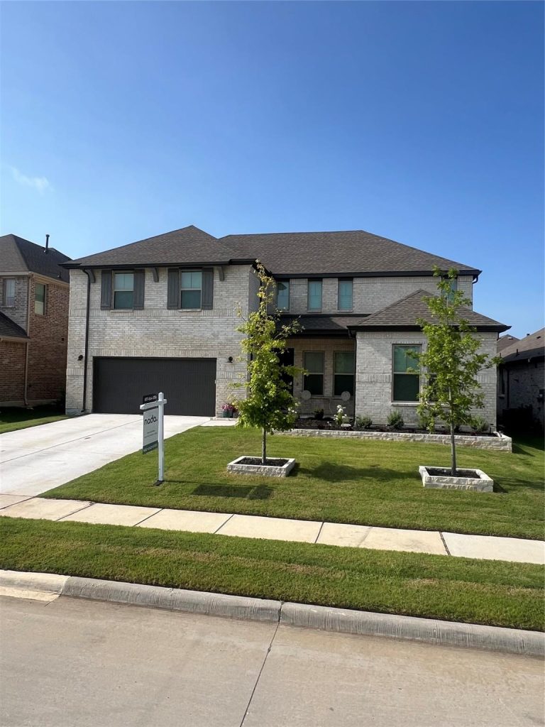 Property Photo of 136 Nora Lane, Hickory Creek 75065 – Home for Sale in Hickory Creek