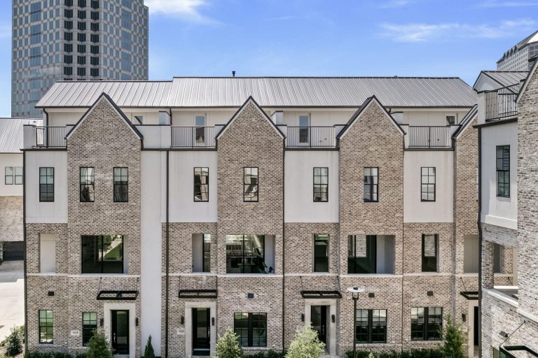 Property Photo of 5436 Tomlinson Drive, Irving 75039 – Home for Sale in Irving