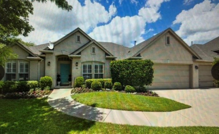Property Photo of 2705 Cliffwood Drive, Grapevine 76051 – Home for Sale in Grapevine