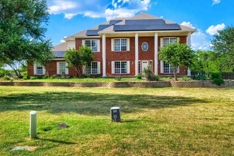 Property Photo of 2508 Colt Lane, Crowley 76036 – Home for Sale in Crowley