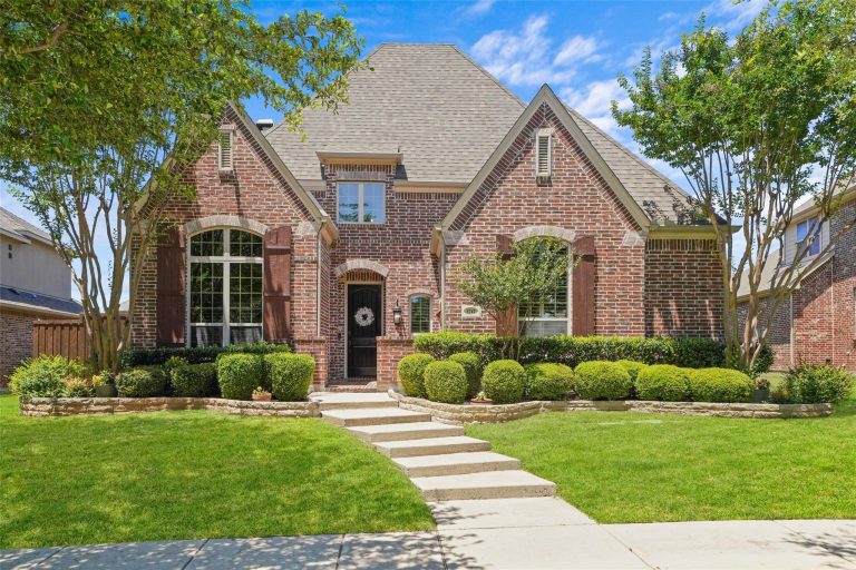 Property Photo of 8747 Kelvington Drive, Frisco 75035 – Home for Sale in Frisco