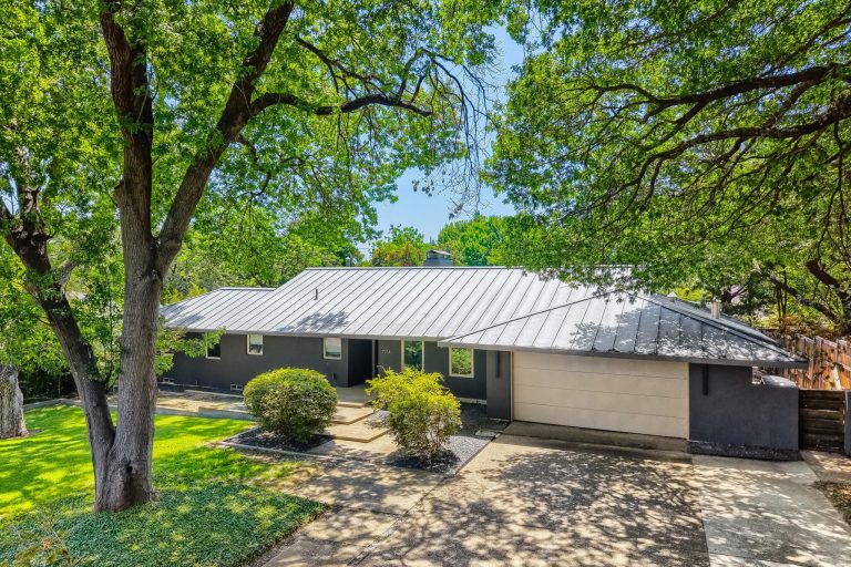 Property Photo of 7236 Meadow Lake Avenue, Dallas 75214 – Home for Sale in Dallas