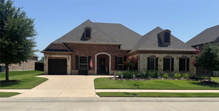 Property Photo of 425 Emerson Drive, Rockwall 75087 – Home for Sale in Rockwall