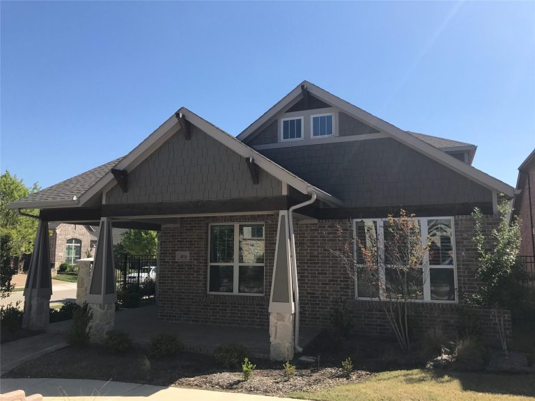 Property Photo of 4016 Red Lynx Lane, Arlington 76005 – Home for Sale in Arlington