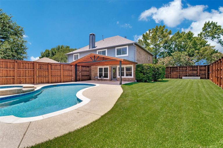 Property Photo of 1318 Newport Drive, Carrollton 75006 – Home for Sale in Carrollton