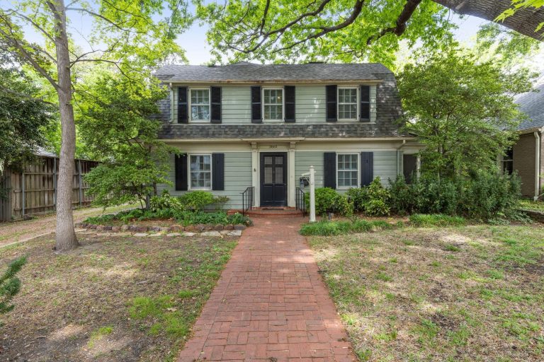 Property Photo of 3860 Mockingbird Lane, Highland Park 75205 – Home for Sale in Highland Park
