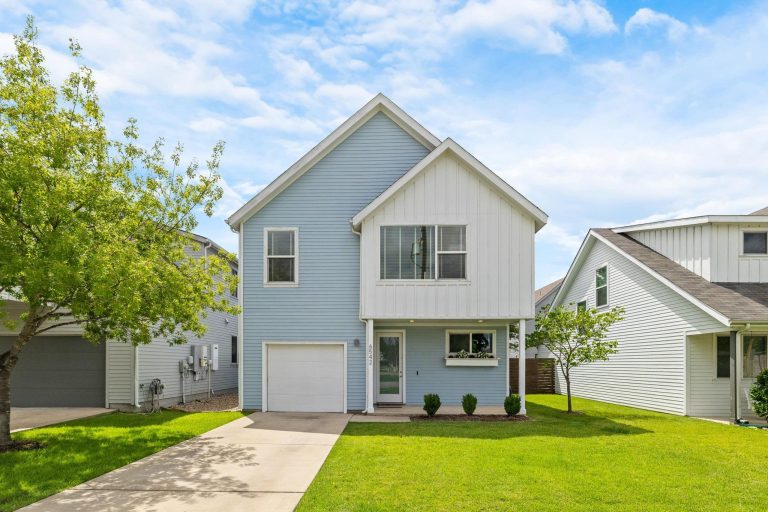 Property Photo of 6542 E Lovers Lane, Dallas 75214 – Home for Sale in Dallas