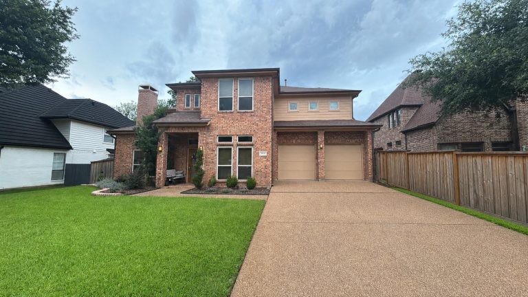 Property Photo of 4166 Fair Oaks Drive, Grapevine 76051 – Home for Sale in Grapevine