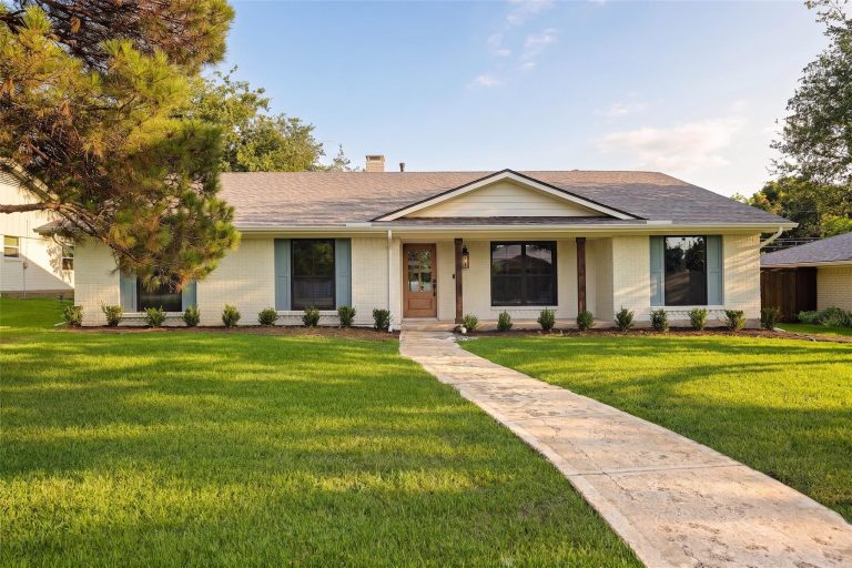 Property Photo of 7704 La Cosa Drive, Dallas 75248 – Home for Sale in Dallas