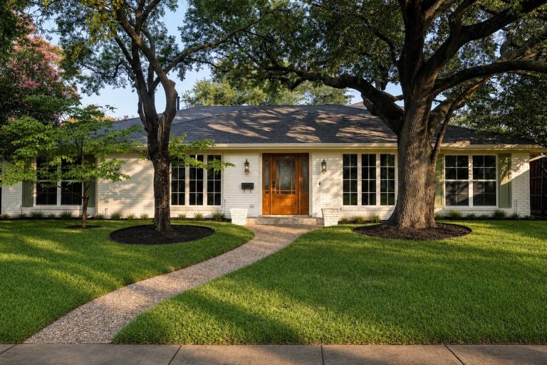 Property Photo of 6214 Glennox Lane, Dallas 75214 – Home for Sale in Dallas