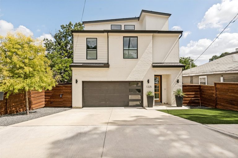 Property Photo of 1325 Compton Street, Dallas 75203 – Home for Sale in Dallas