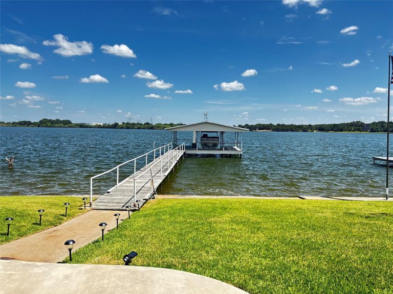 Property Photo of 4323 Basswood Court, Granbury 76049 – Home for Sale in Granbury