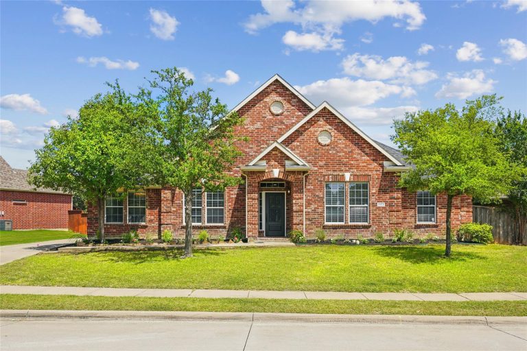 Property Photo of 1405 Chase Oaks Drive, Keller 76248 – Home for Sale in Keller