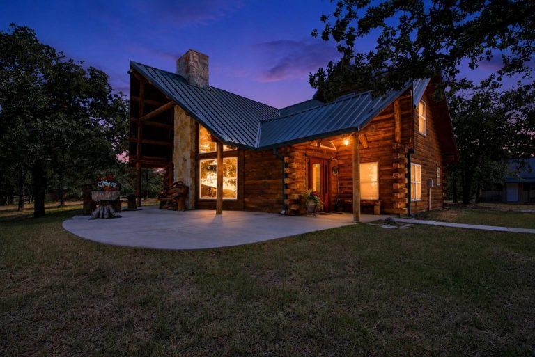Property Photo of 175 Private Road 3708, Paradise 76073 – Home for Sale in Paradise