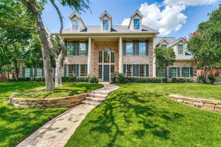 Property Photo of 807 Ridgedale Court, Southlake 76092 – Home for Sale in Southlake