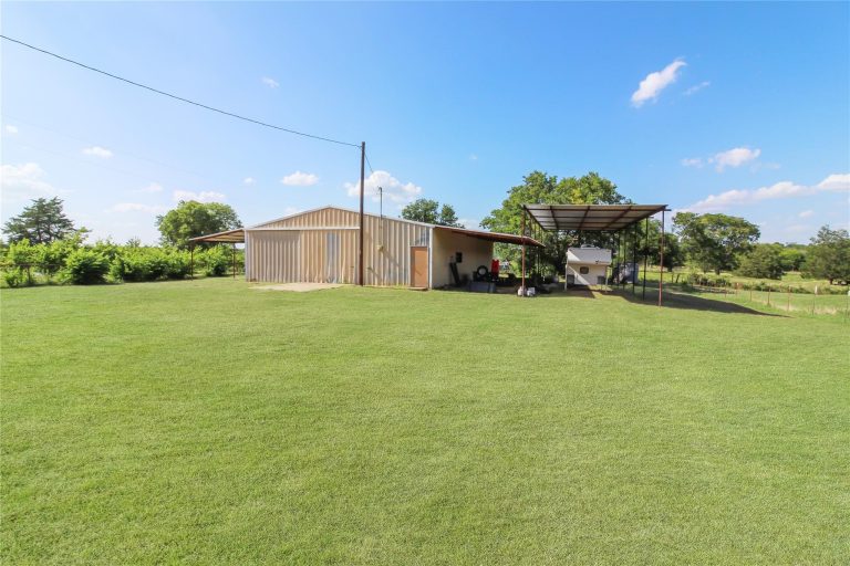 Property Photo of 1001 Sandy Ridge Road, Scurry 75158 – Home for Sale in Scurry