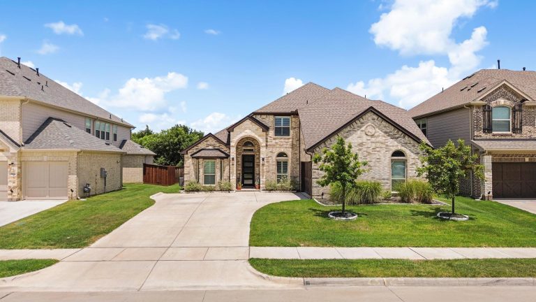 Property Photo of 7028 Capanna Trail, Grand Prairie 75054 – Home for Sale in Grand Prairie