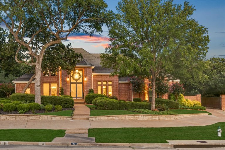 Property Photo of 1311 Concord Avenue, Southlake 76092 – Home for Sale in Southlake