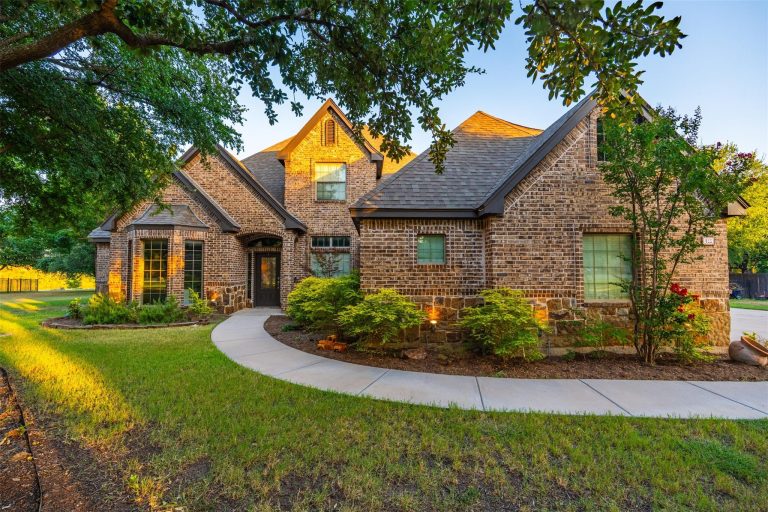 Property Photo of 135 Crooked Stick Lane, Aledo 76008 – Home for Sale in Aledo