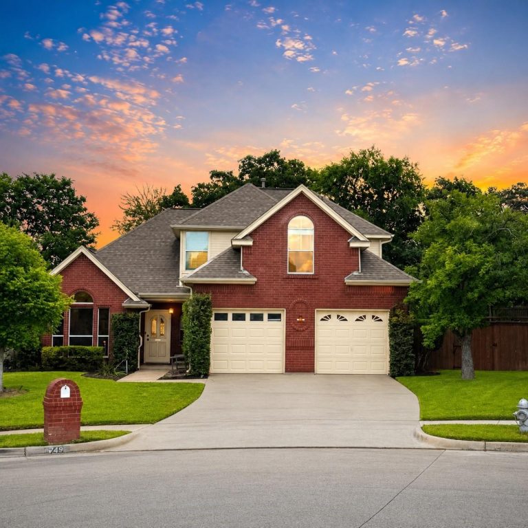 Property Photo of 749 W Park Court, Keller 76248 – Home for Sale in Keller