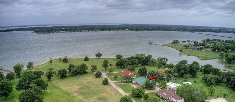 Property Photo of 330 Mohawk Trail, East Tawakoni 75472 – Home for Sale in East Tawakoni
