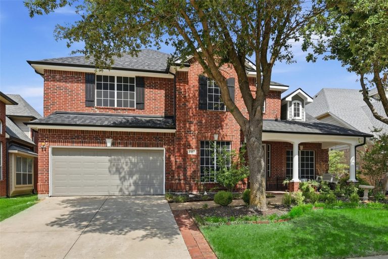 Property Photo of 8912 Wyatt Circle, Lantana 76226 – Home for Sale in Lantana
