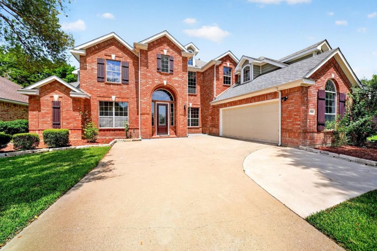 Property Photo of 9506 Pinehurst Drive, Rowlett 75089 – Home for Sale in Rowlett
