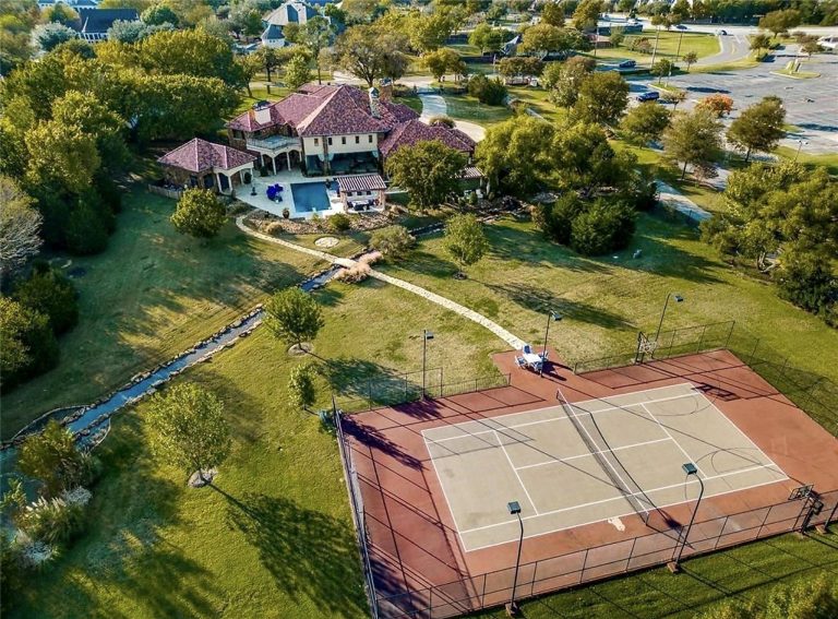 Property Photo of 211 Pine Drive, Southlake 76092 – Home for Sale in Southlake