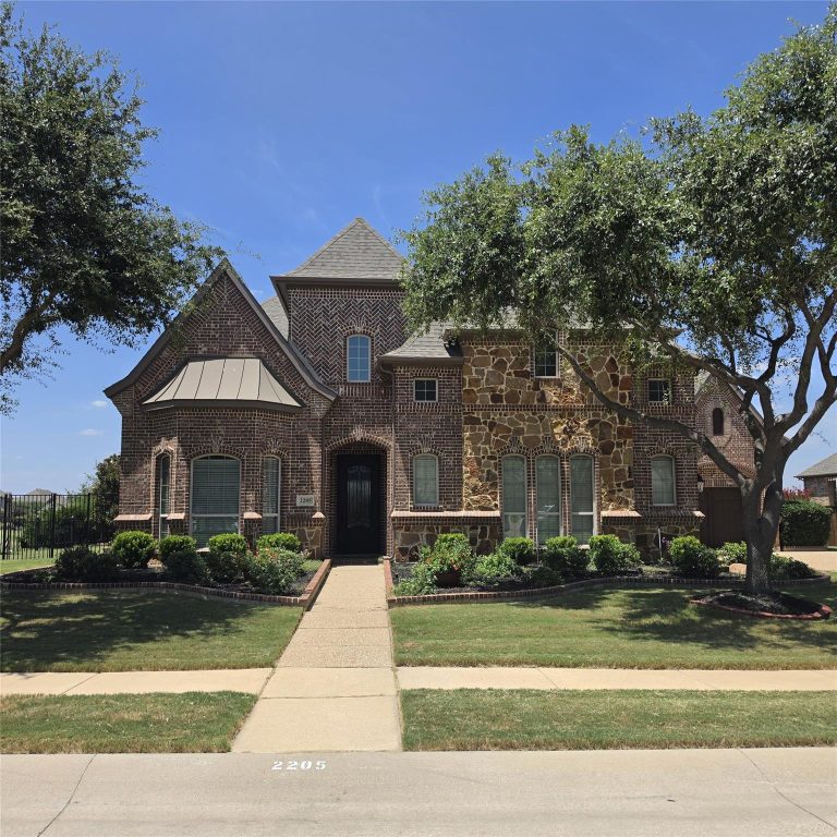 Property Photo of 2205 Galloway Boulevard, Trophy Club 76262 – Home for Sale in Trophy Club