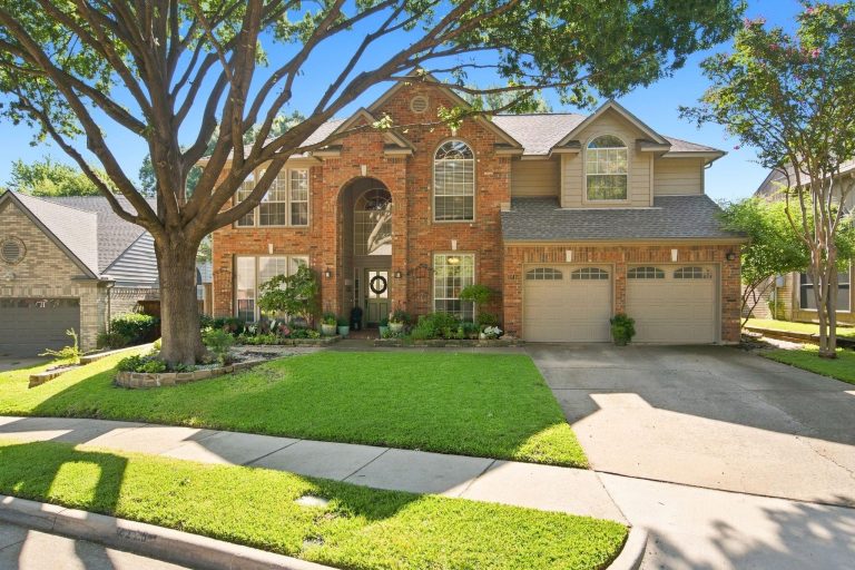 Property Photo of 2215 Old McGarrah Road, McKinney 75072 – Home for Sale in McKinney