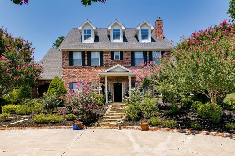 Property Photo of 6932 La Cantera Drive, Fort Worth 76108 – Home for Sale in Fort Worth
