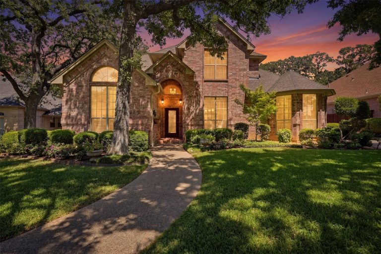 Property Photo of 6009 Wallace Meadows Court, Arlington 76001 – Home for Sale in Arlington