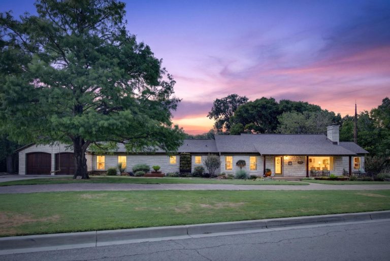 Property Photo of 1709 Bluebonnet Drive, Fort Worth 76111 – Home for Sale in Fort Worth