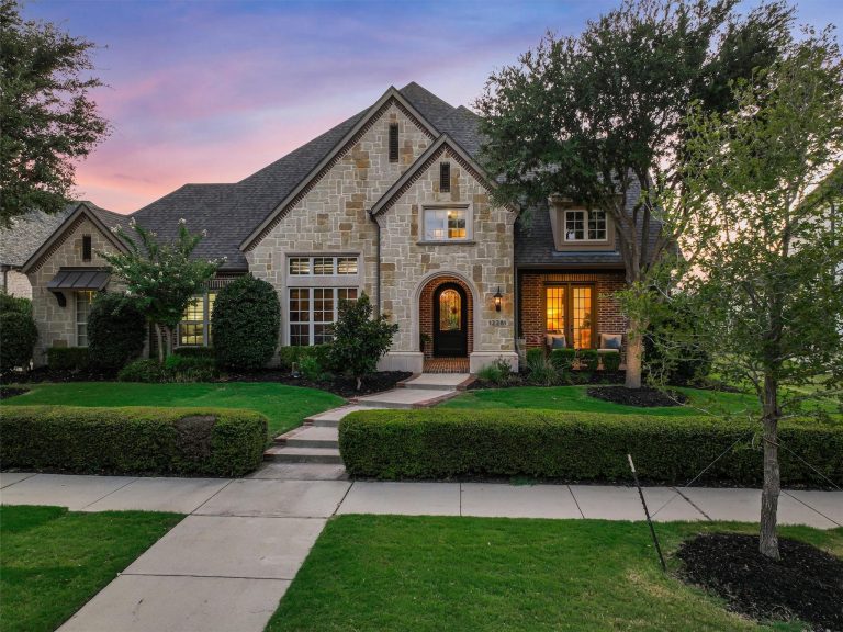 Property Photo of 12281 Winding Hollow Lane, Frisco 75033 – Home for Sale in Frisco
