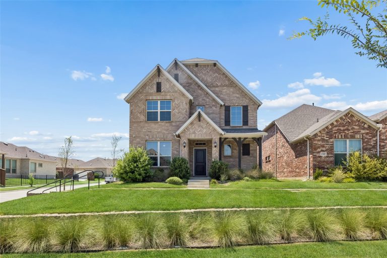 Property Photo of 1501 Buckeye Trail, Garland 75042 – Home for Sale in Garland