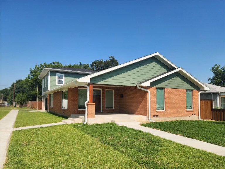 Property Photo of 1231 S Montclair Avenue, Dallas 75208 – Home for Sale in Dallas