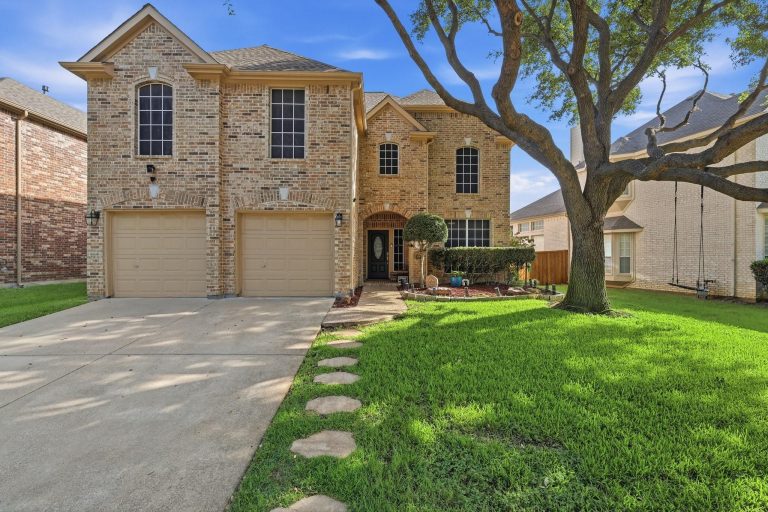 Property Photo of 3908 Kimberly Drive, Flower Mound 75022 – Home for Sale in Flower Mound