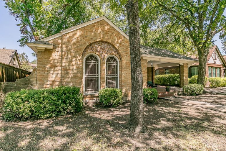 Property Photo of 2209 Warner Road, Fort Worth 76110 – Home for Sale in Fort Worth