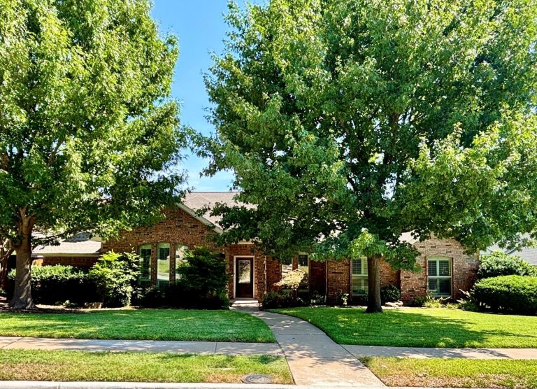 Property Photo of 2132 Donna Drive, Plano 75074 – Home for Sale in Plano