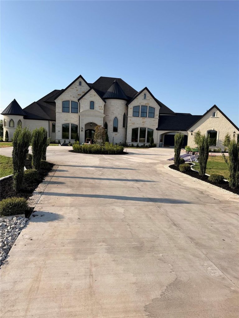 Property Photo of 1850 New Castle Court, Lucas 75002 – Home for Sale in Lucas