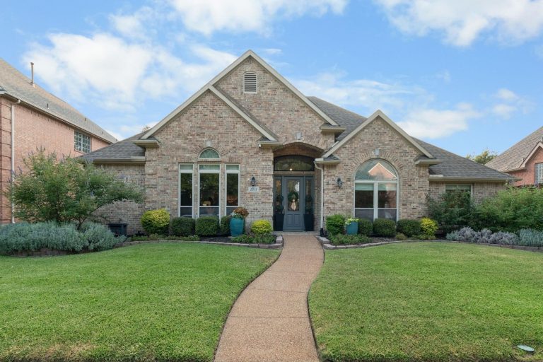 Property Photo of 2913 Harkness Drive, Plano 75093 – Home for Sale in Plano