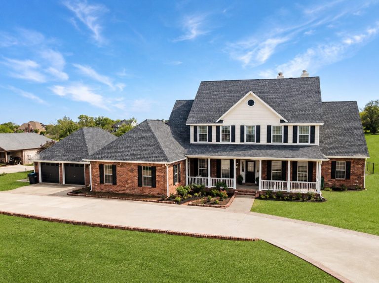 Property Photo of 47 Preakness Place Road, Van Alstyne 75495 – Home for Sale in Van Alstyne