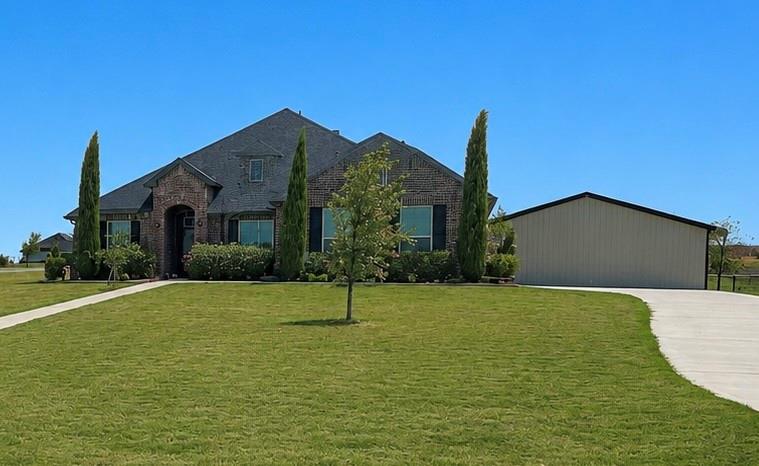 Property Photo of 1021 Flagstone Road, Weatherford 76085 – Home for Sale in Weatherford