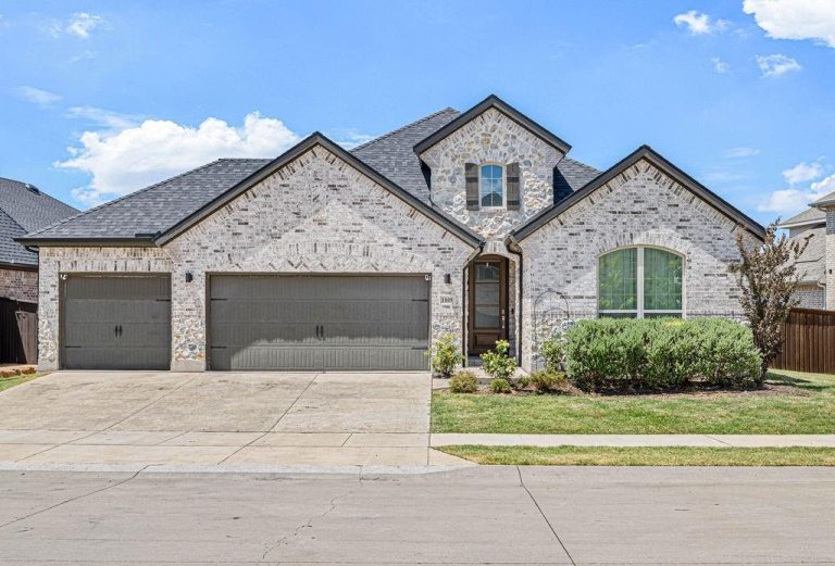 Property Photo of 1009 Skyflower Lane, Celina 75009 – Home for Sale in Celina