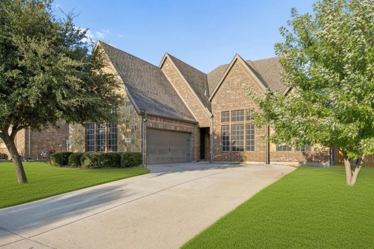 Property Photo of 3702 Harlan Drive, Sachse 75048 – Home for Sale in Sachse