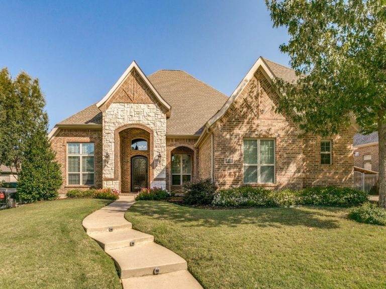 Property Photo of 300 Hawks Ridge Trail, Colleyville 76034 – Home for Sale in Colleyville