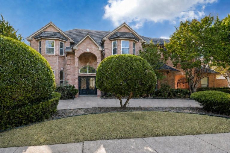 Property Photo of 13226 Cedar Lane, Farmers Branch 75234 – Home for Sale in Farmers Branch